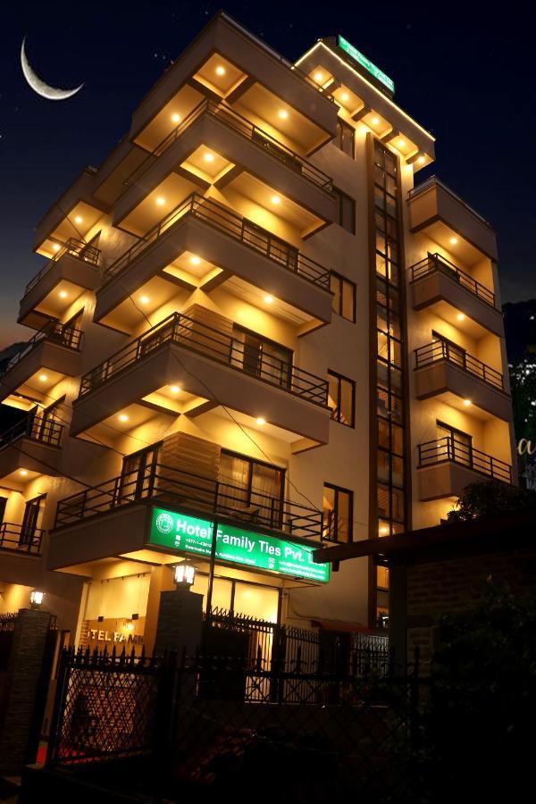 Hotel Family Ties Pvt. Ltd. Katmandú Exterior foto
